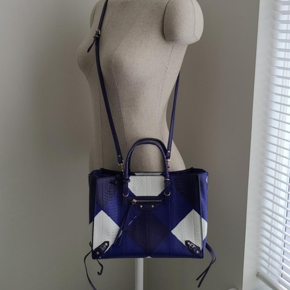 Balenciaga A6 blue python crossbody bag - Picture 8 of 8